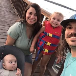 Meet your Posher, Kayla